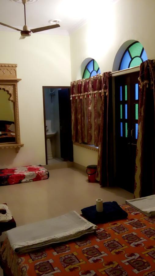 Shivam Tourist Guest House Būndi エクステリア 写真