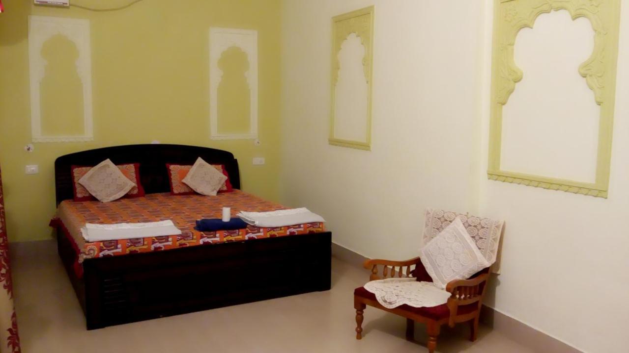 Shivam Tourist Guest House Būndi エクステリア 写真