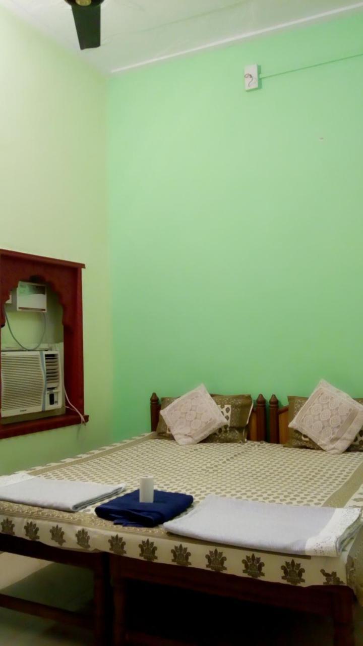 Shivam Tourist Guest House Būndi エクステリア 写真