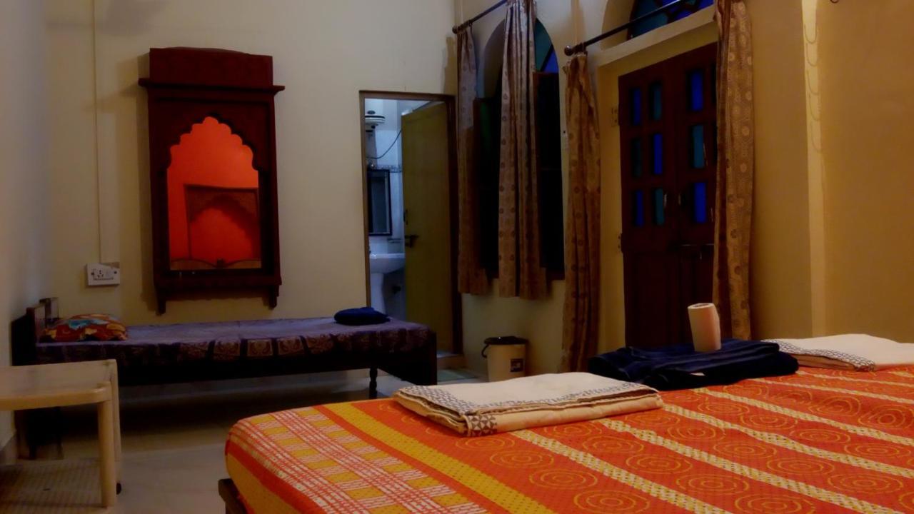 Shivam Tourist Guest House Būndi エクステリア 写真