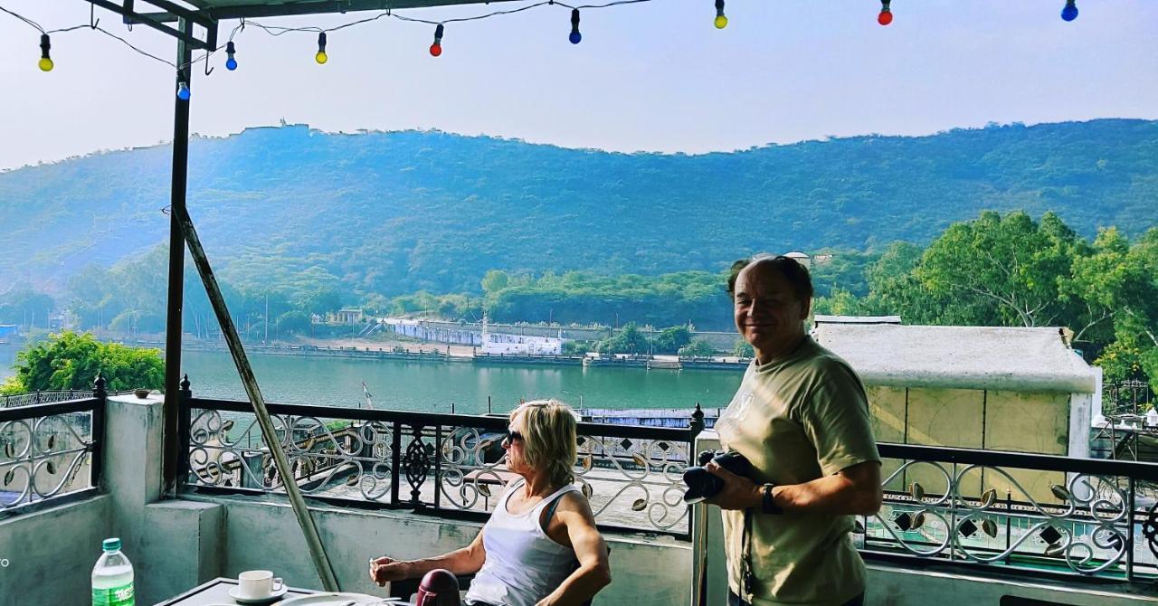 Shivam Tourist Guest House Būndi エクステリア 写真